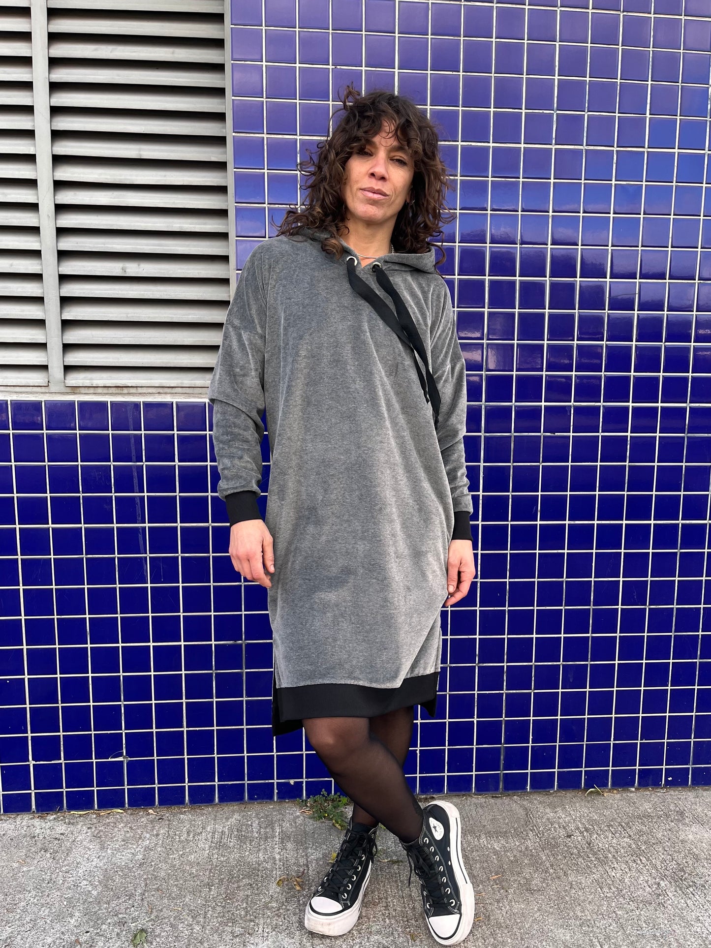 Hood Gris
